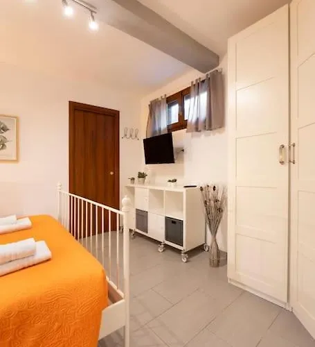 Keys Of Italy - Macci 41 - Sant' Ambrogio One Bedroom Flat شقة فلورنس