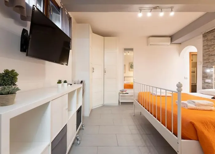 شقة Keys Of Italy - Macci 41 - Sant' Ambrogio One Bedroom Flat فلورنس
