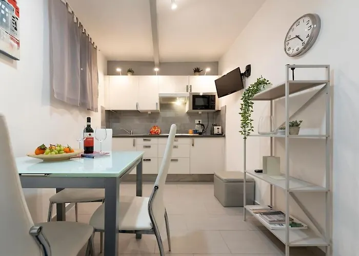 Keys Of Italy - Macci 41 - Sant' Ambrogio One Bedroom Flat فلورنس