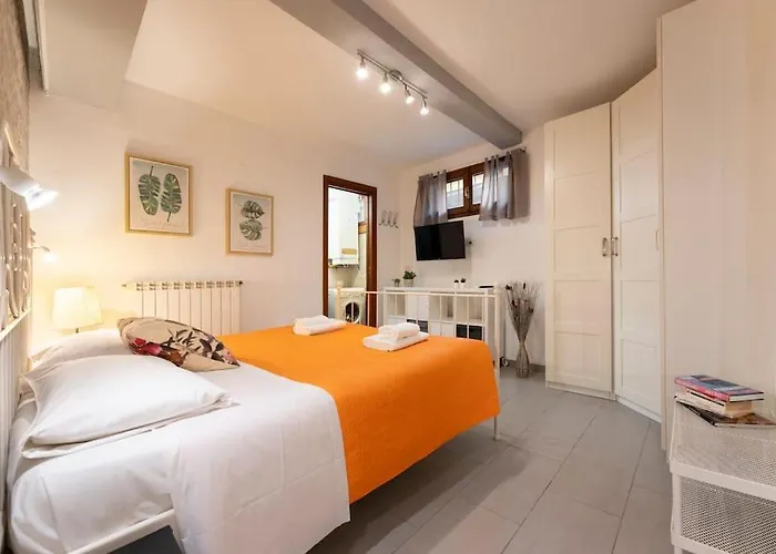 Keys Of Italy - Macci 41 - Sant' Ambrogio One Bedroom Flat شقة